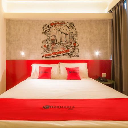 Reddoorz At Geylang Hotell Singapore Eksteriør bilde