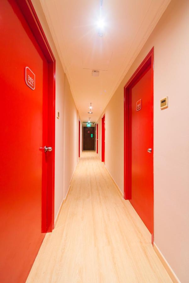 Reddoorz At Geylang Hotell Singapore Eksteriør bilde